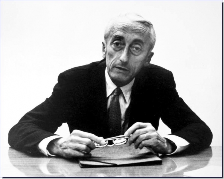 Jacques-Yves Cousteau:  Photos